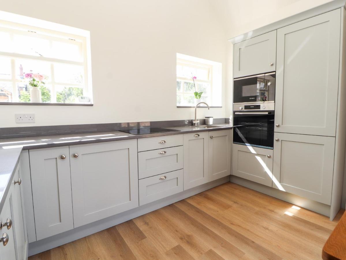 Swallow Cottage Sandbach Extérieur photo